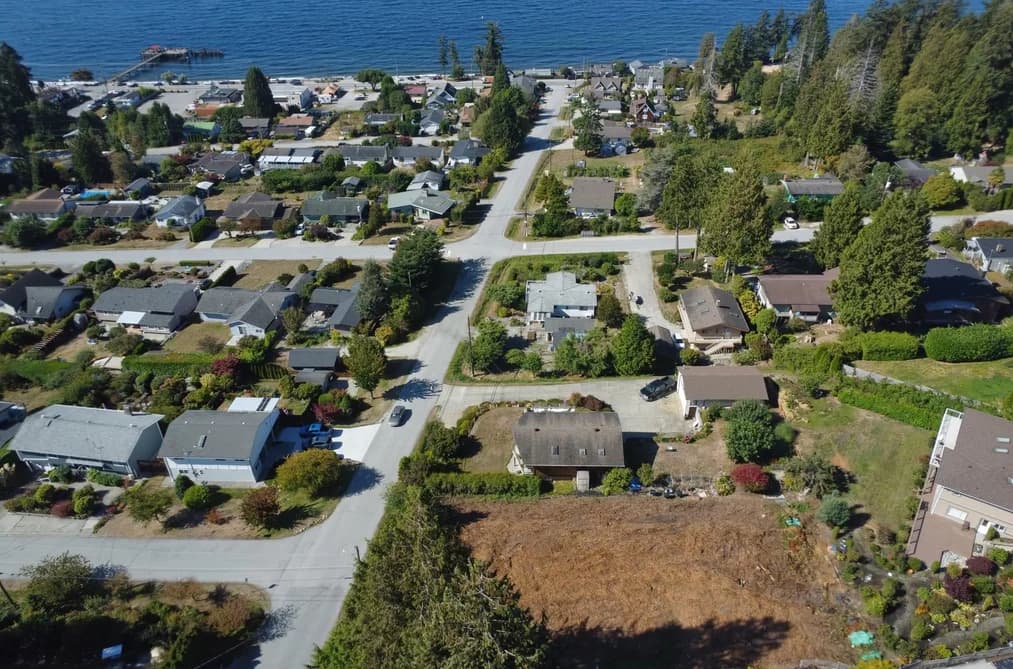 LOT 14 BAY ROAD, Sechelt, BC — Land for Sale - Photo 2