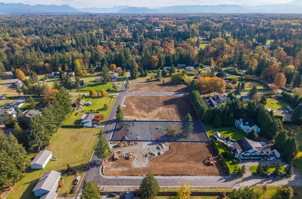 24146 52 Avenue, Langley, BC - Property for Sale - Photo 2 of 16 24146 52 Avenue, Langley, BC - Property for Sale - Photo 2 of 16