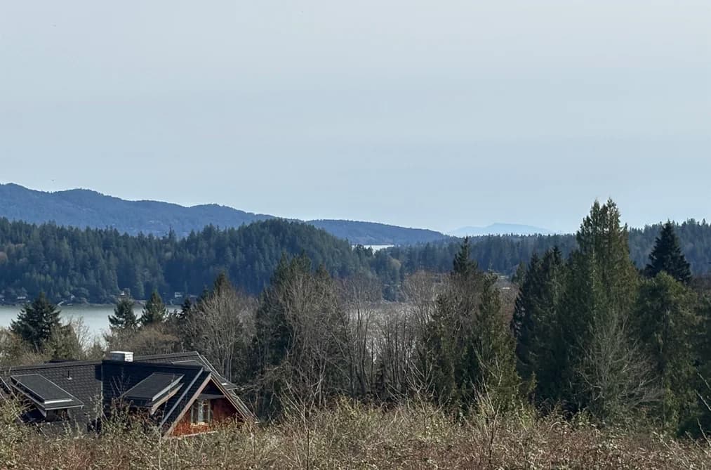 LOT D WOODLAND AVENUE, Gibsons, BC — Land for Sale - Main Photo