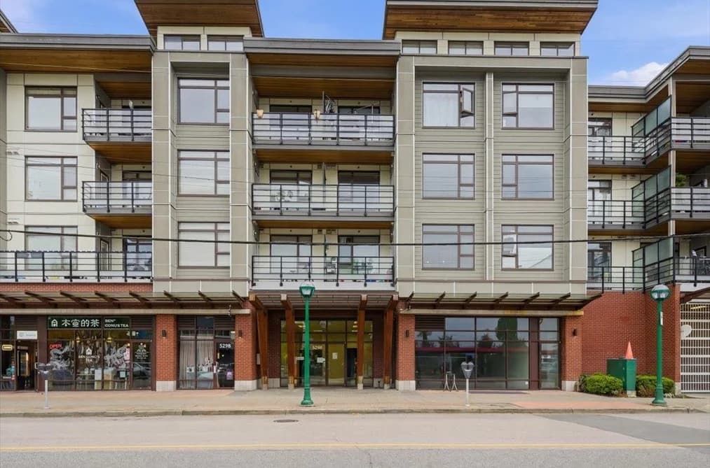 P0H06 5288 GRIMMER STREET, Burnaby, BC — Residential for Sale - Main Photo