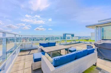 Condo for sale at 1705 8677 Capstan Way Richmond British Columbia - MLS: R3147548