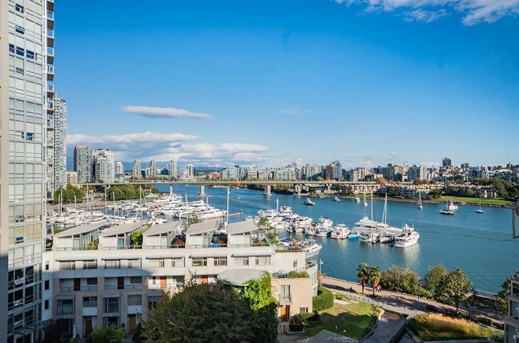 PH1003 1288 MARINASIDE CRESCENT, Vancouver, BC — Residential for Sale - Photo 2