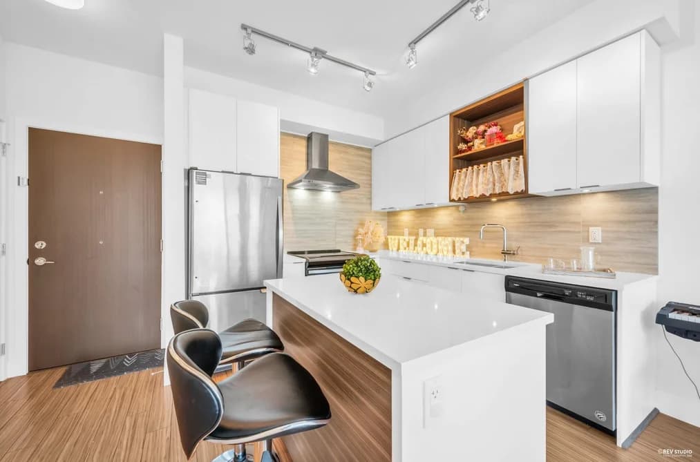 PH13 5355 LANE STREET, Burnaby, BC — Residential for Sale - Photo 2