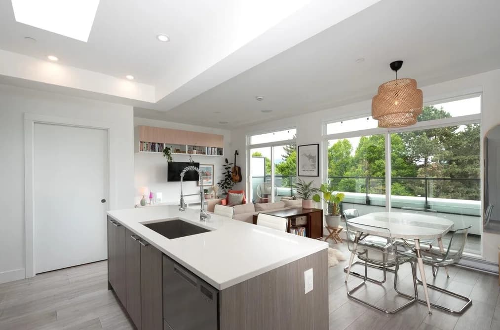 PH2 979 E 19TH AVENUE, Vancouver, BC — Residential for Sale - Photo 2