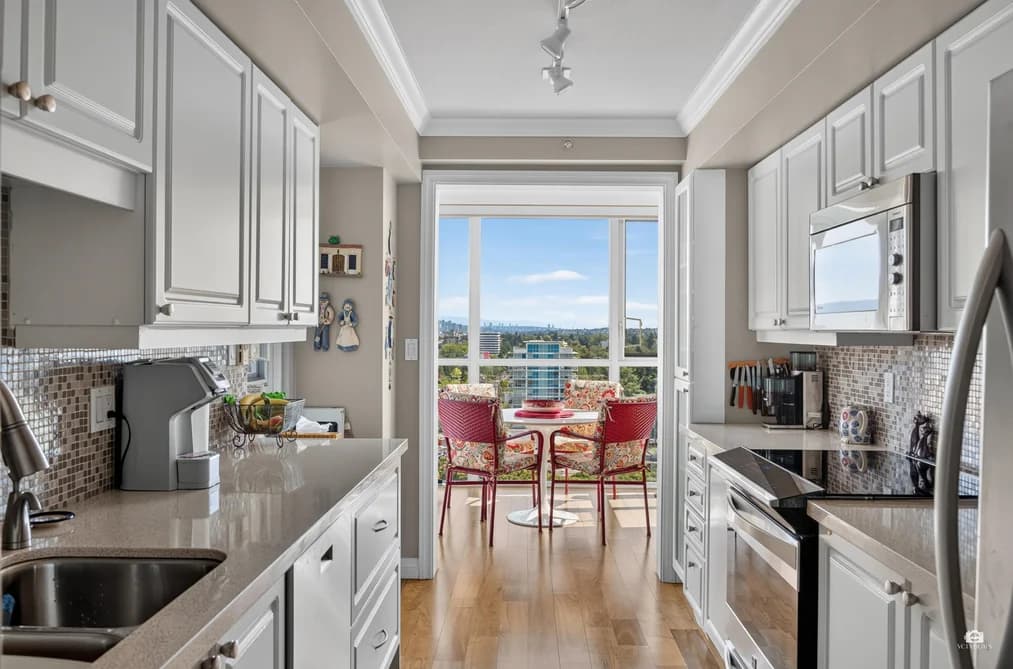 PH2A 2988 W ALDER ST, Vancouver, BC — Residential for Sale - Photo 2