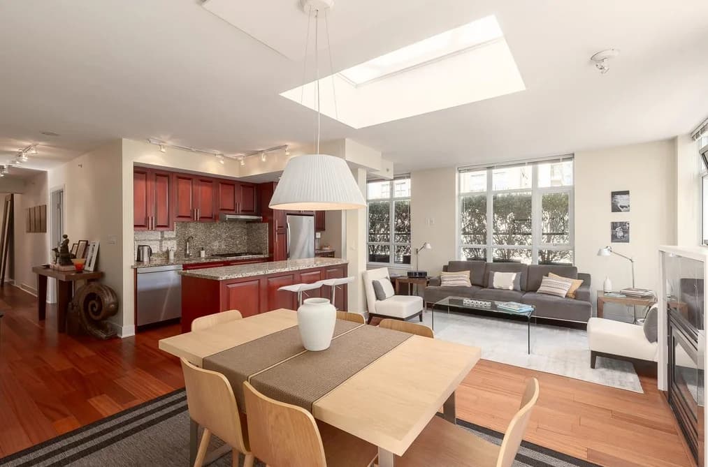 PH803 988 RICHARDS STREET, Vancouver, BC — Residential for Sale - Photo 2