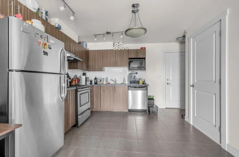PH7 1239 KINGSWAY, Vancouver, BC — Residential for Sale - Photo 2
