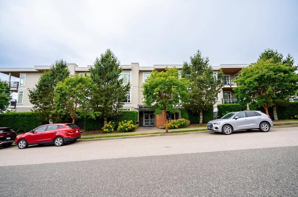 PH9 1333 WINTER STREET, White Rock, BC — Residential for Sale - Photo 2