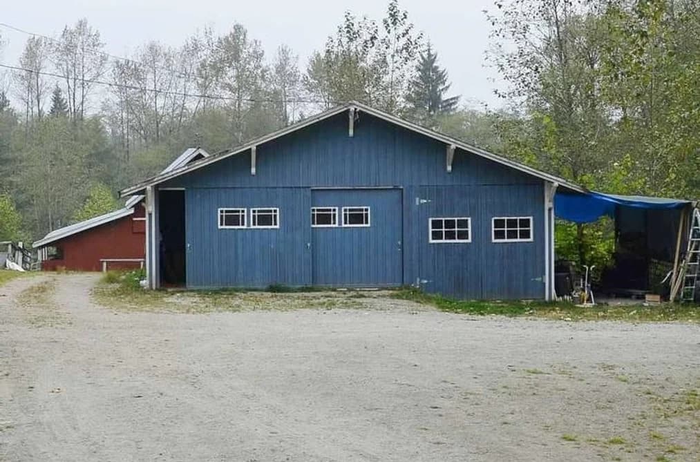 Shop 25457 112 AVE, Maple Ridge BC V2W 1G9 - Photo 1