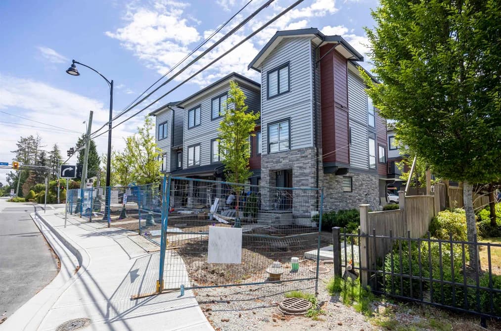 SL2 9880 GRANVILEE AVENUE, Richmond, BC — Residential for Sale - Main Photo