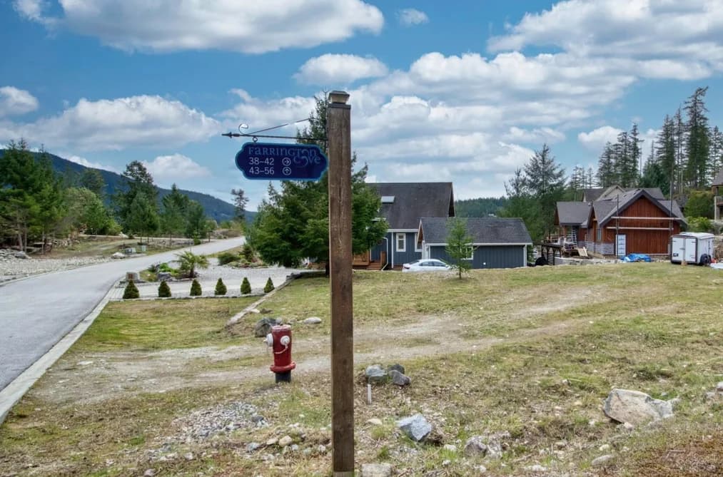 SL42 4622 SINCLAIR BAY ROAD, Garden Bay, BC — Land for Sale - Main Photo