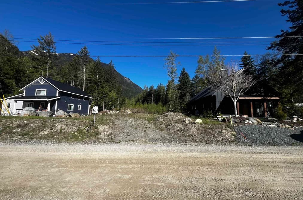 SVE60 OLD HOPE PRINCETON HIGHWAY, Sunshine Valley, BC — Land for Sale - Main Photo