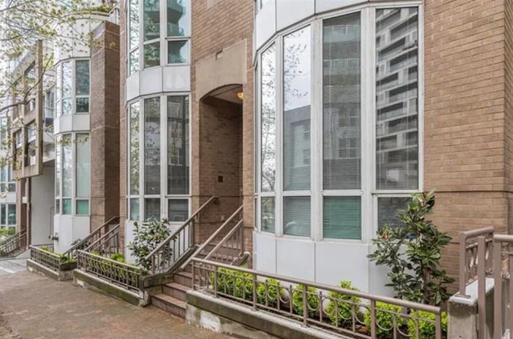 T19 1501 HOWE STREET, Vancouver, BC — Residential for Sale - Photo 2