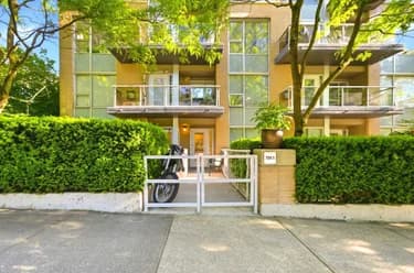 Townhouse for sale at Th1 1288 Chesterfield Avenue North Vancouver British Columbia - MLS: R3143667