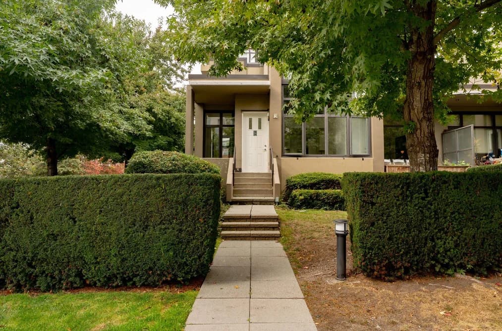 TH10 2355 MADISON AVENUE, Burnaby, BC — Residential for Sale - Main Photo
