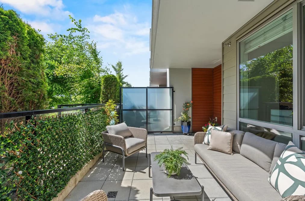 TH3 108 E 8TH STREET, North Vancouver, BC — Residential for Sale - Photo 2