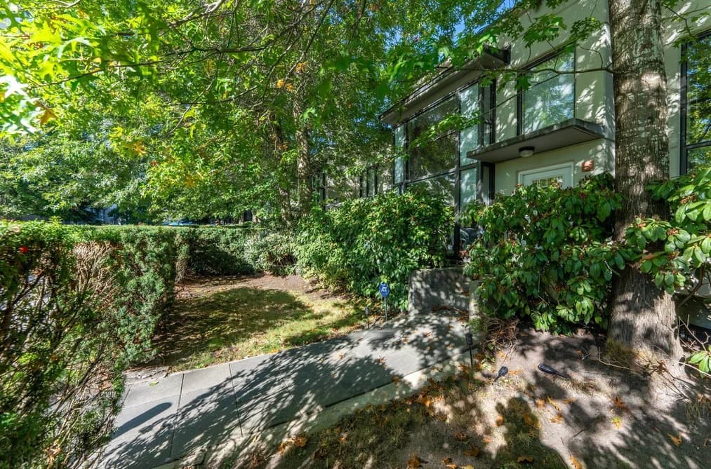 TH6 4182 DAWSON STREET, Burnaby, BC — Residential for Sale - Photo 2