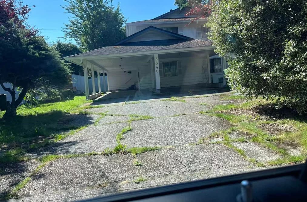 Upper/Downstair 8540 ROSEMARY AVE, Richmond BC V7A 2K9 - Photo 1