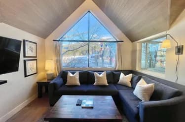 Condo for sale at Week 9 902-4293 Mountain Square Whistler British Columbia - MLS: R3097699