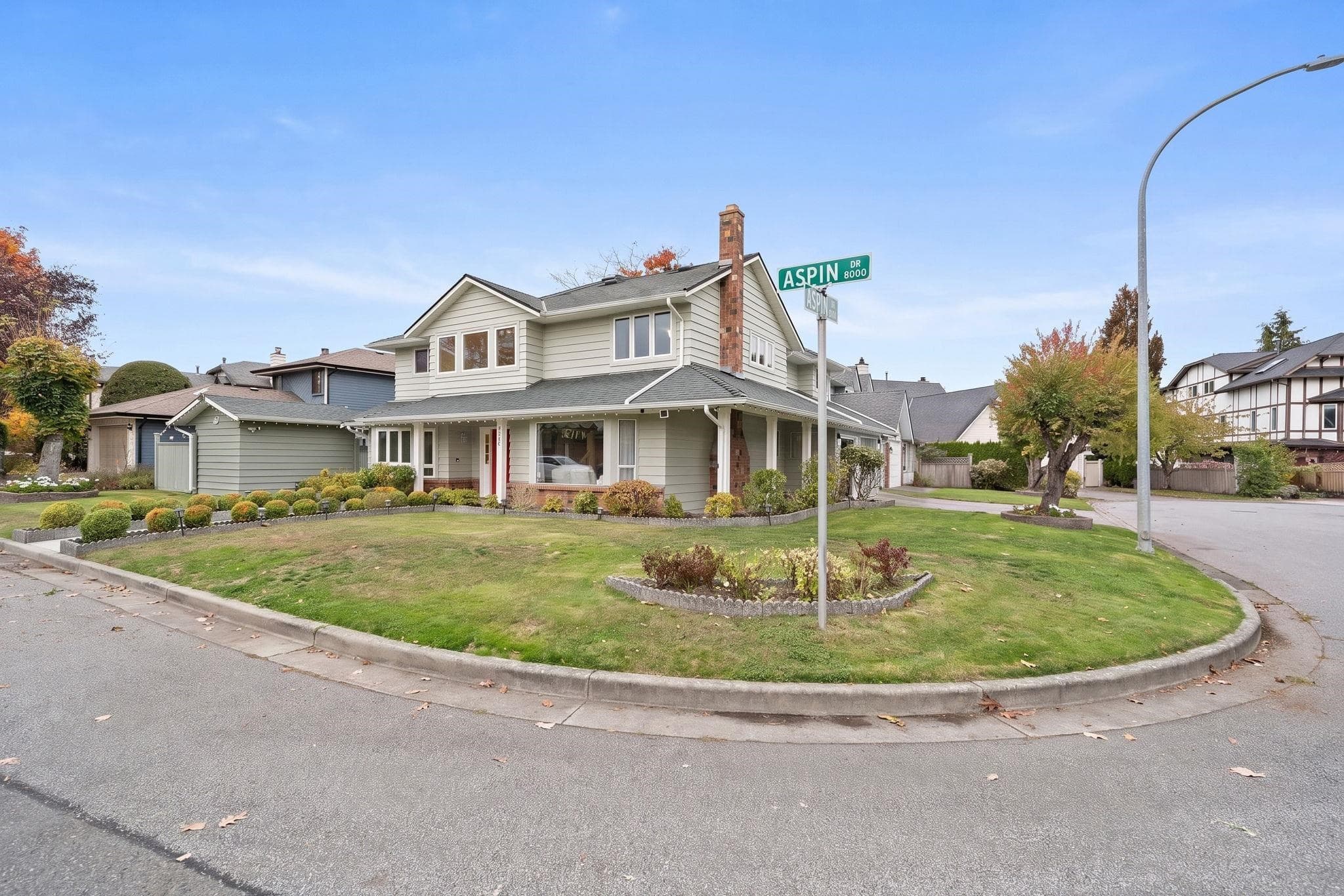 8260 ASPIN DRIVE, Richmond, BC — Residential for Sale - Photo 2